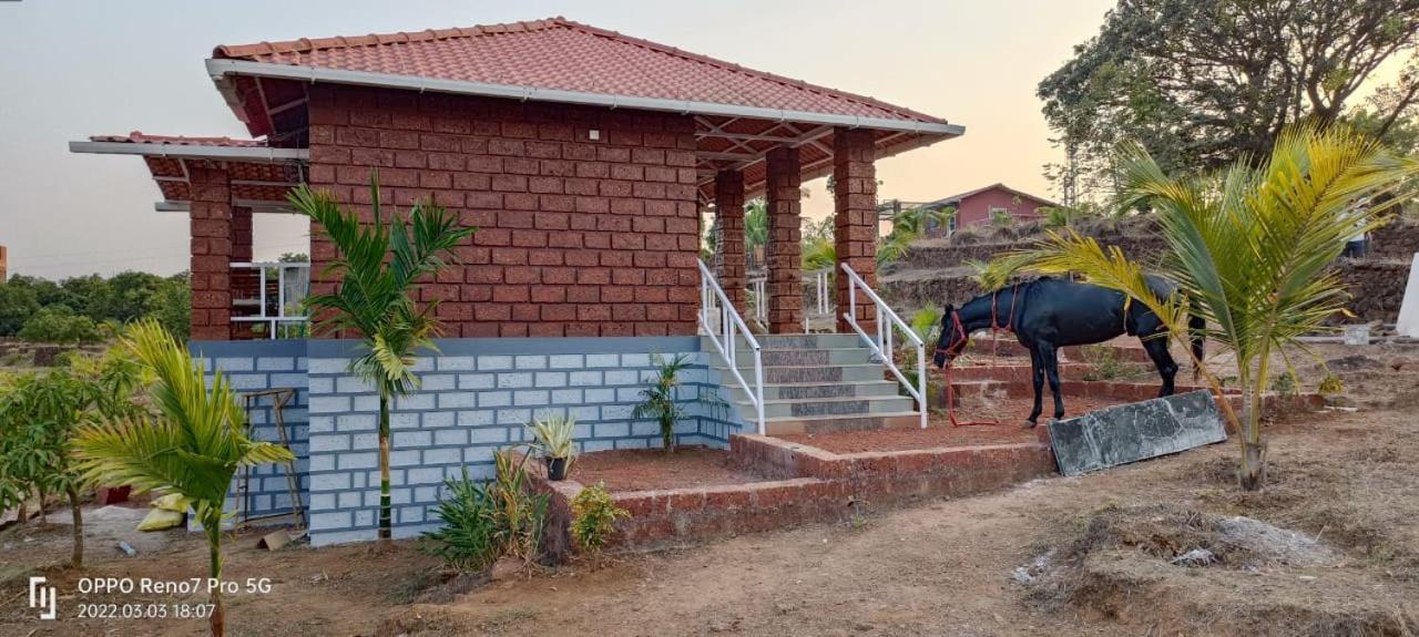 Mars Jungle Adventure Stud Farm With Private Jacuzzi Βίλα Narsinge Εξωτερικό φωτογραφία