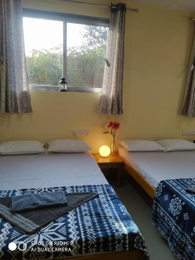 Mars Jungle Adventure Stud Farm With Private Jacuzzi Βίλα Narsinge Δωμάτιο φωτογραφία
