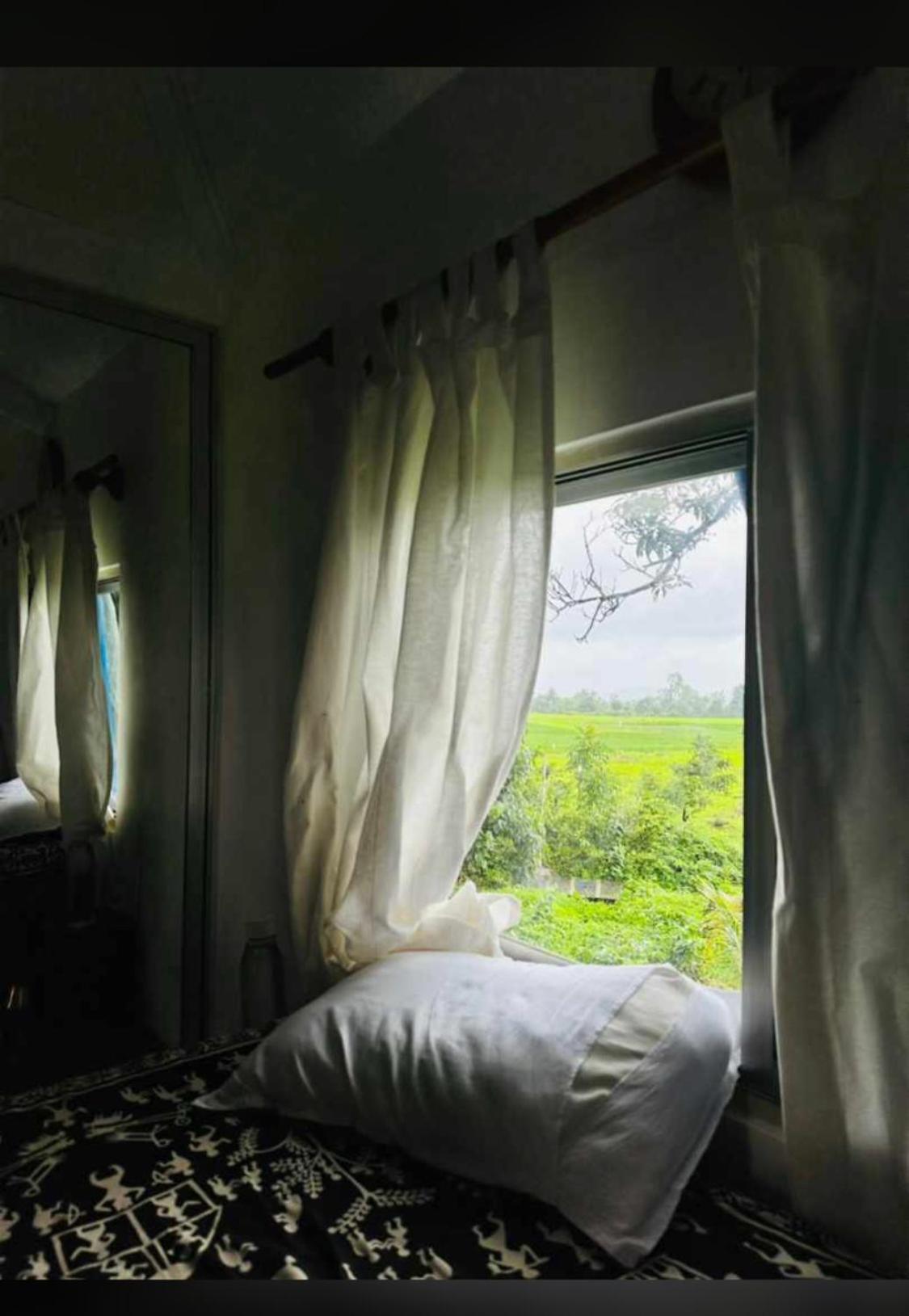 Mars Jungle Adventure Stud Farm With Private Jacuzzi Βίλα Narsinge Δωμάτιο φωτογραφία